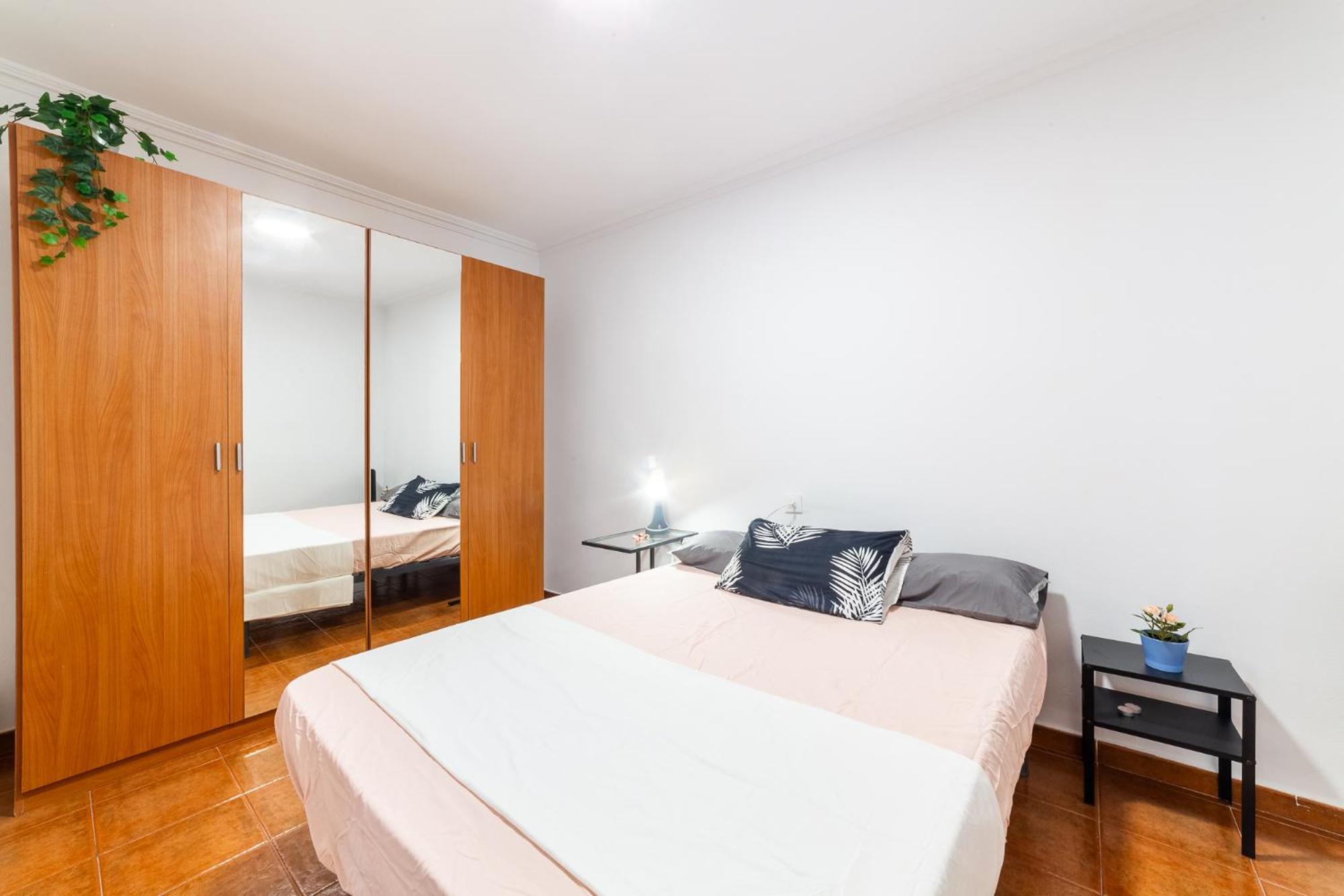 Casa Maruchi - Apartamento อัลเมรีอา ภายนอก รูปภาพ