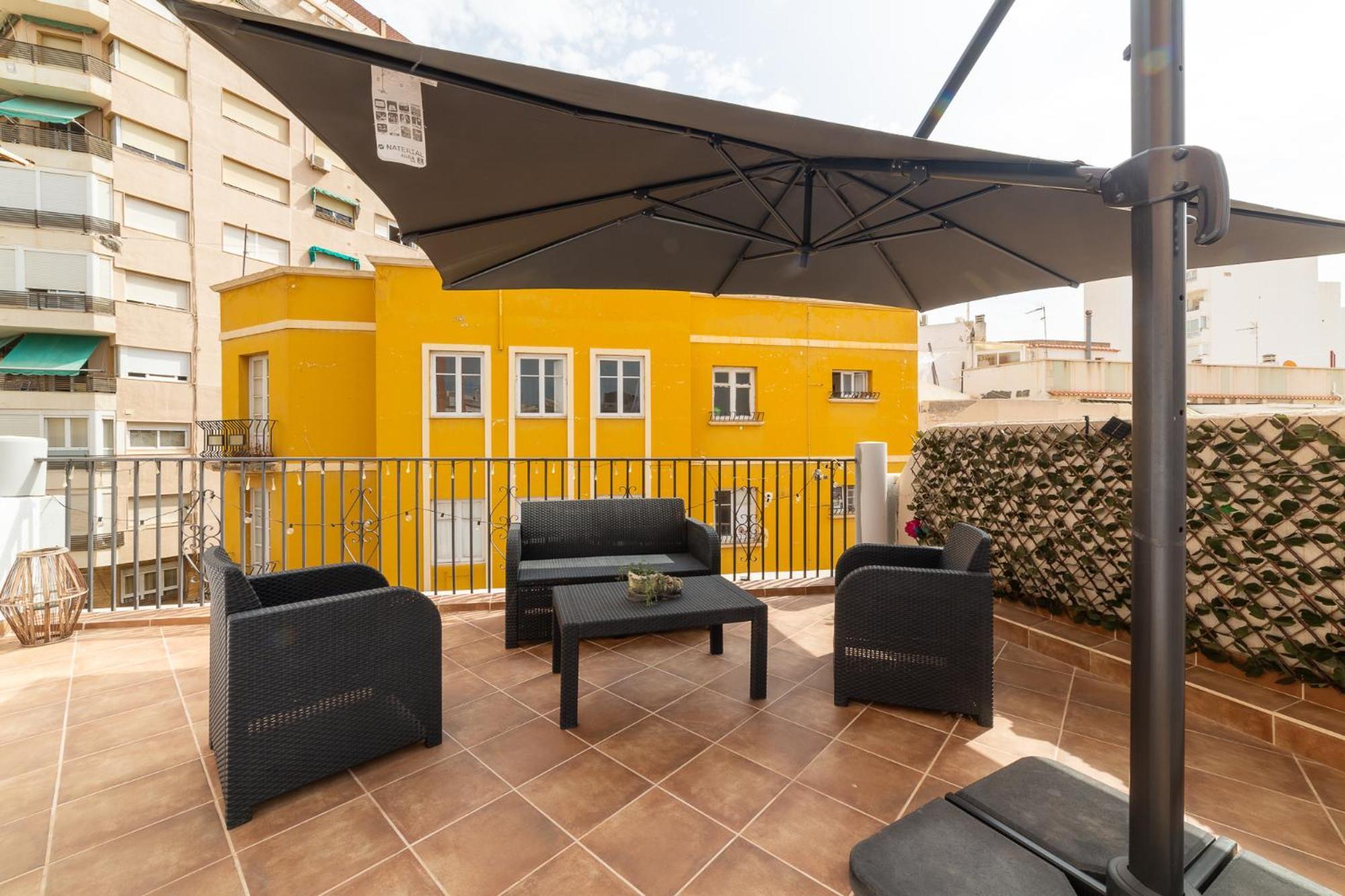 Casa Maruchi - Apartamento อัลเมรีอา ภายนอก รูปภาพ